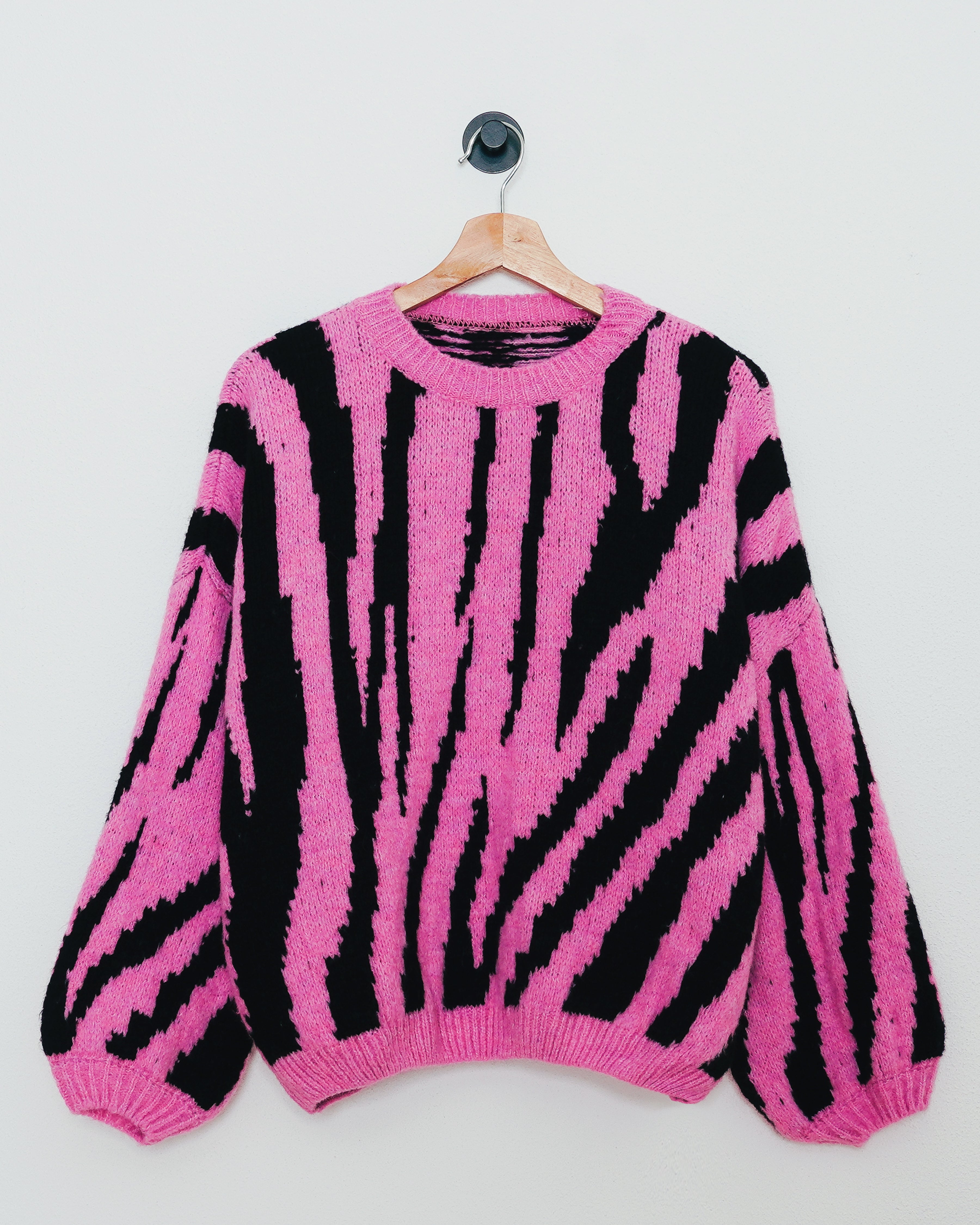Zebra Pullover