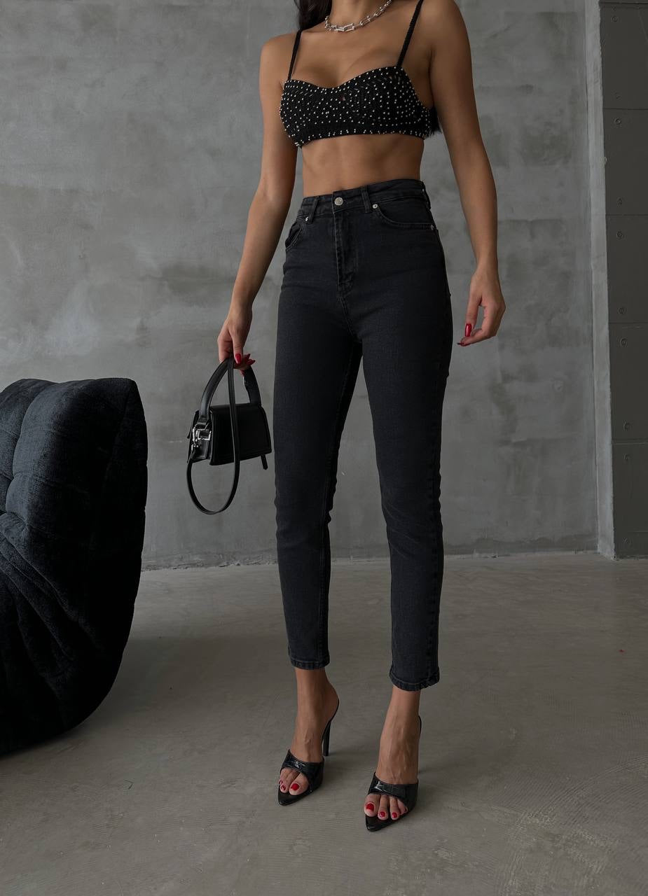 MoM Jeans Black